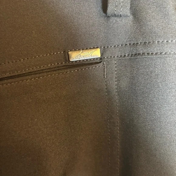 Greg Normans Black Golf Pants
34x30 - Picture 3 of 6